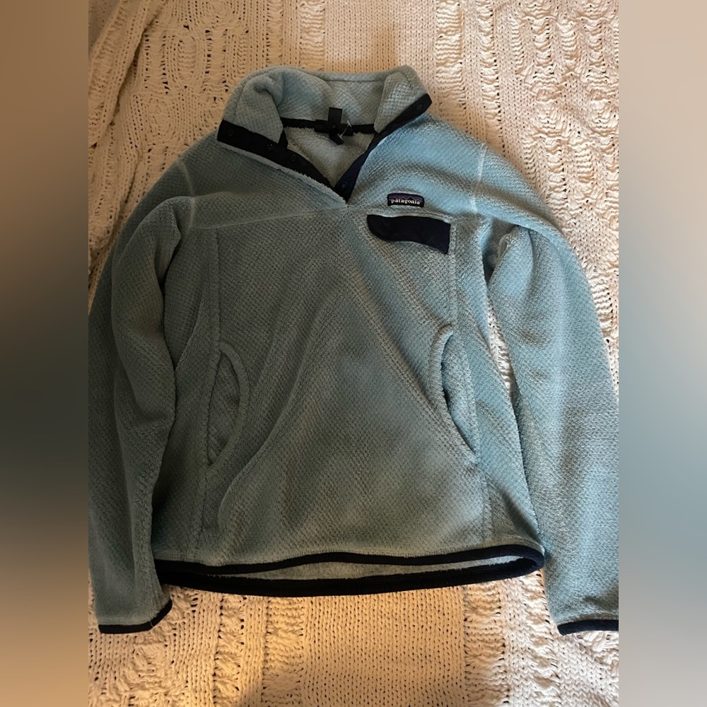 Light blue Patagonia!